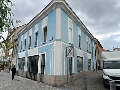Pronájem obchodního prostoru 121 m²