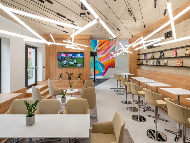 Gewerbefläche zur Miete, 850 m² (2 von 17)
