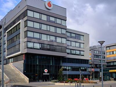 Pronájem kanceláře 2679 m²