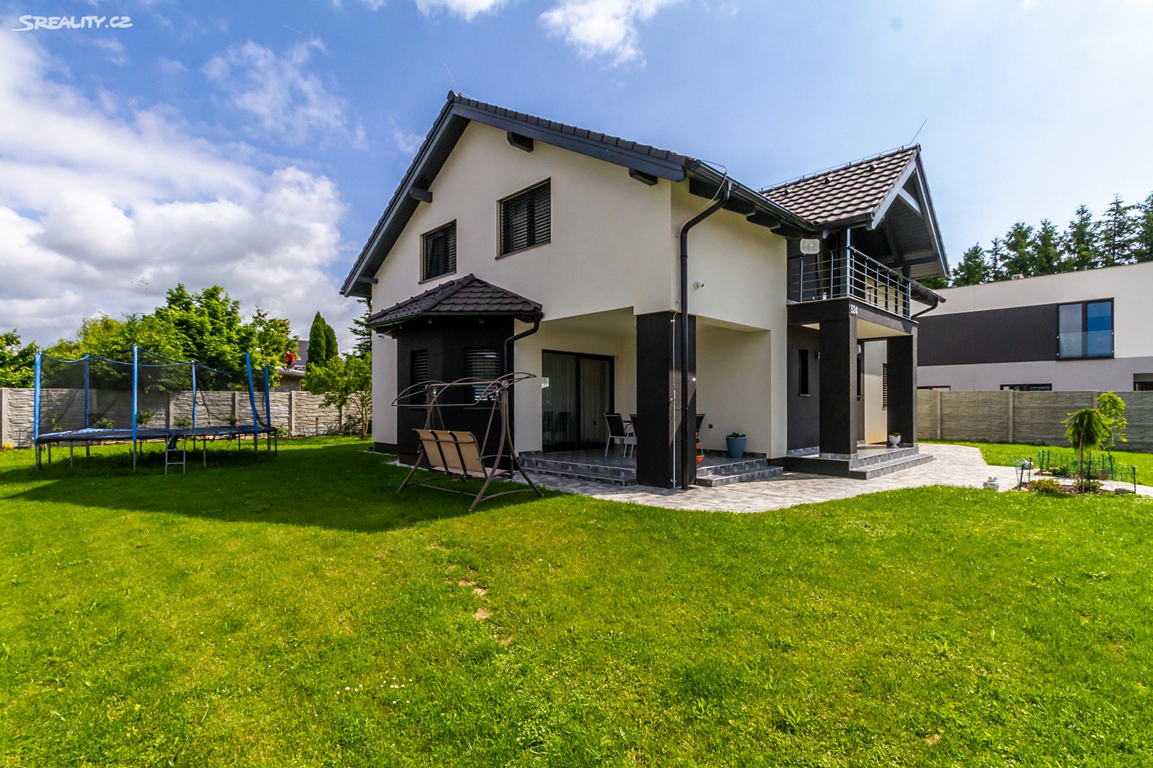 Prodej  rodinného domu 240 m², pozemek 997 m² – pohled 3