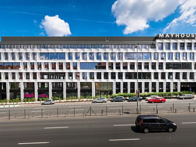 Pronájem kanceláře 850 m²