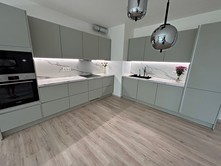 Pronájem bytu 4+kk 114 m²