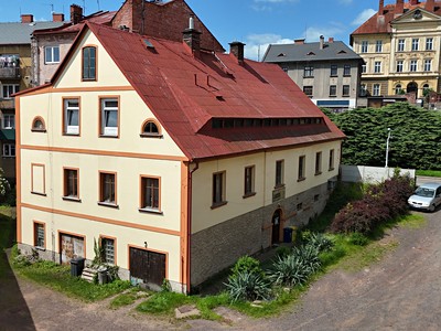 Prodej  rodinného domu 552 m², pozemek 446 m²