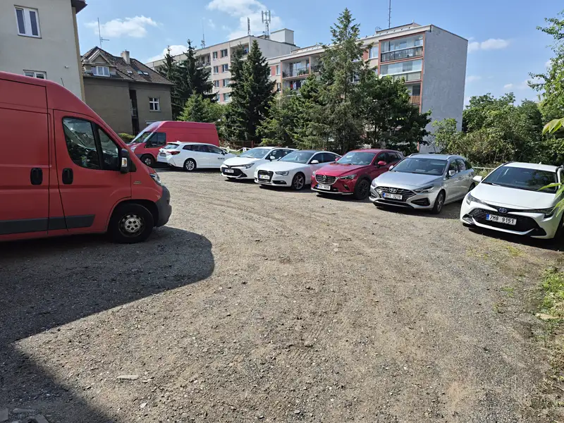 Pronájem specifického typu nemovitosti 16 m², Praha – náhled fotky 2
