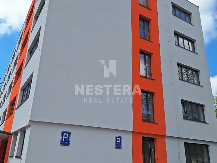 Комерційне приміщення на продаж, 2 725 м² (3 з 13)