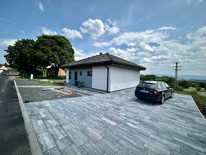 Pronájem rodinného domu 84 m², pozemek 550 m², Košťany – náhled fotky 3