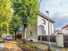 Prodej  rodinného domu 144 m², pozemek 388 m²