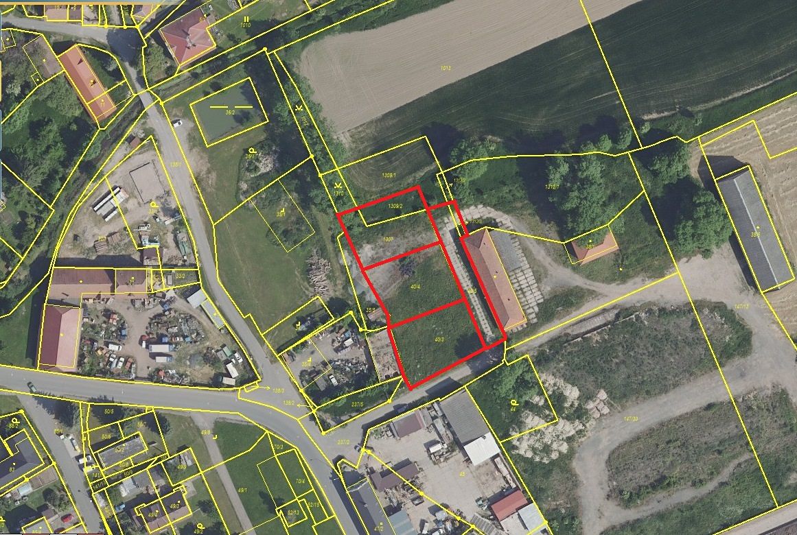 Prodej stavebního pozemku 658 m² – fotografie 2