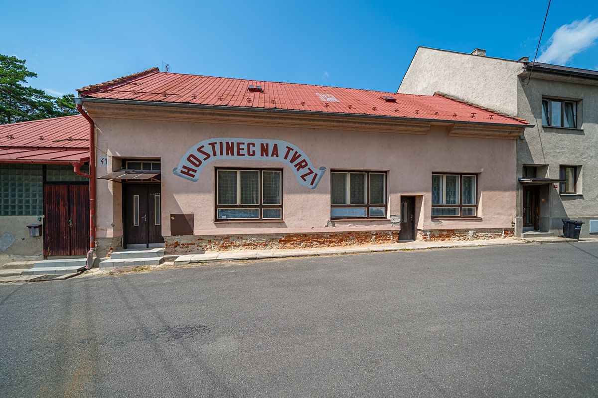 Prodej obchodního prostoru 366 m² – fotografie 2