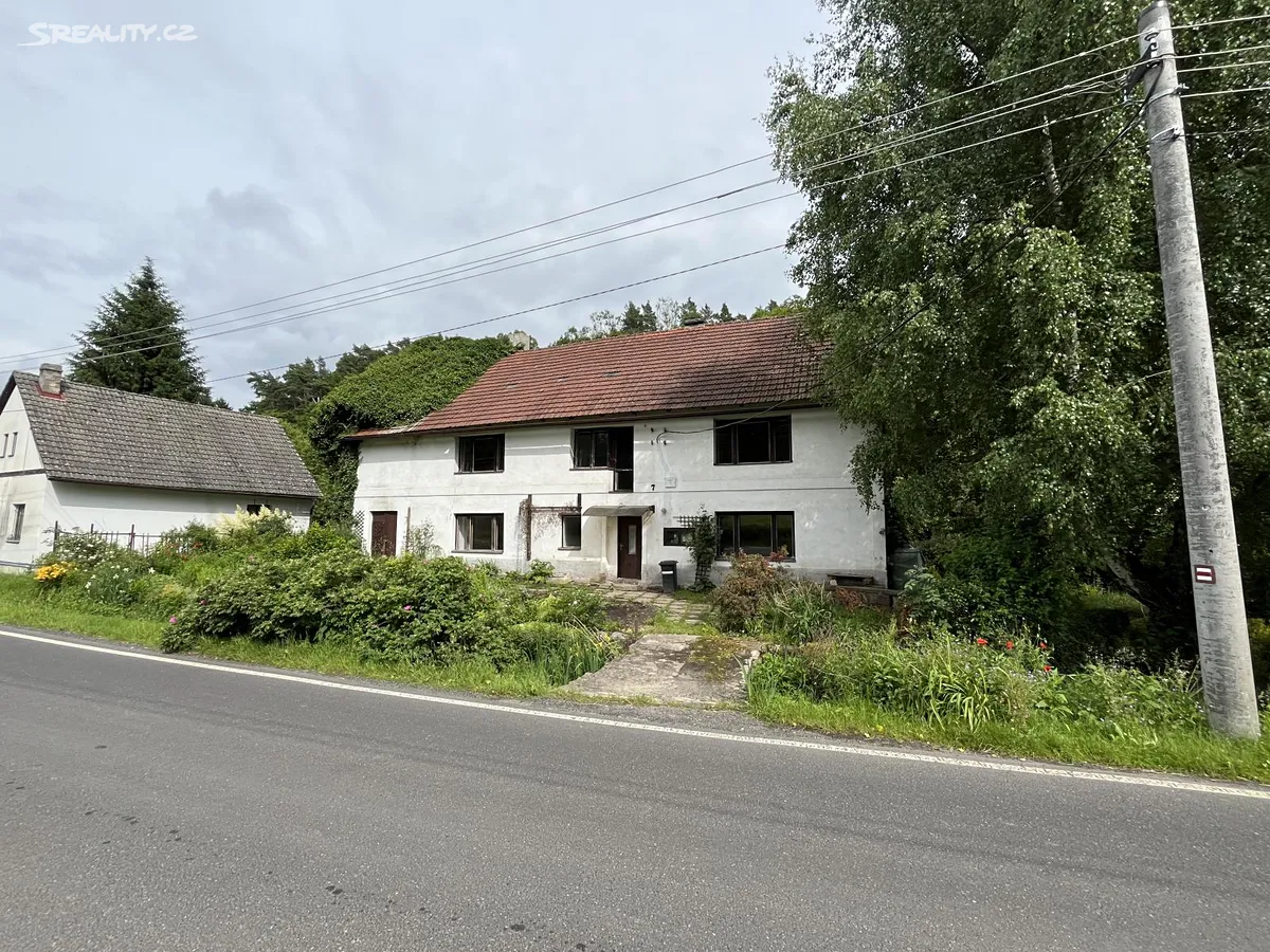 Prodej rodinného domu 132 m², pozemek 653 m² – pohled 3