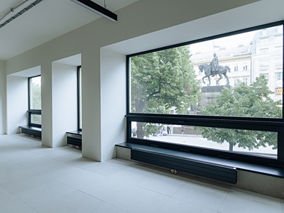 Комерційне приміщення в оренду, 652 м² (2 з 20)