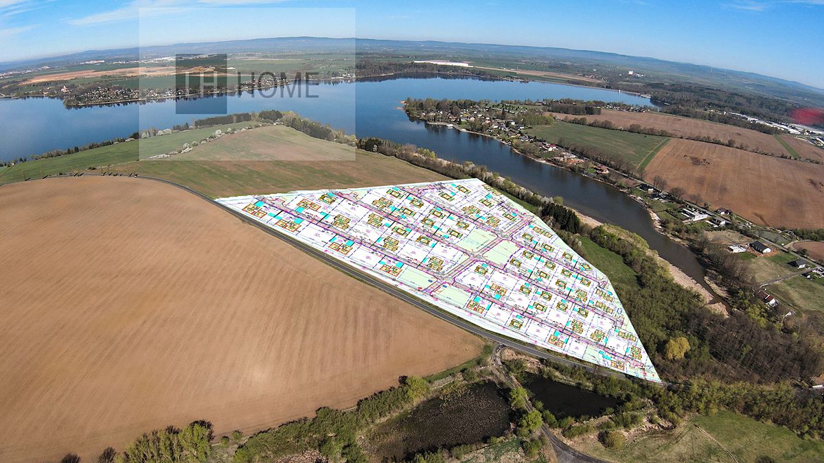 Prodej stavebního pozemku 663 m² – fotografie 2