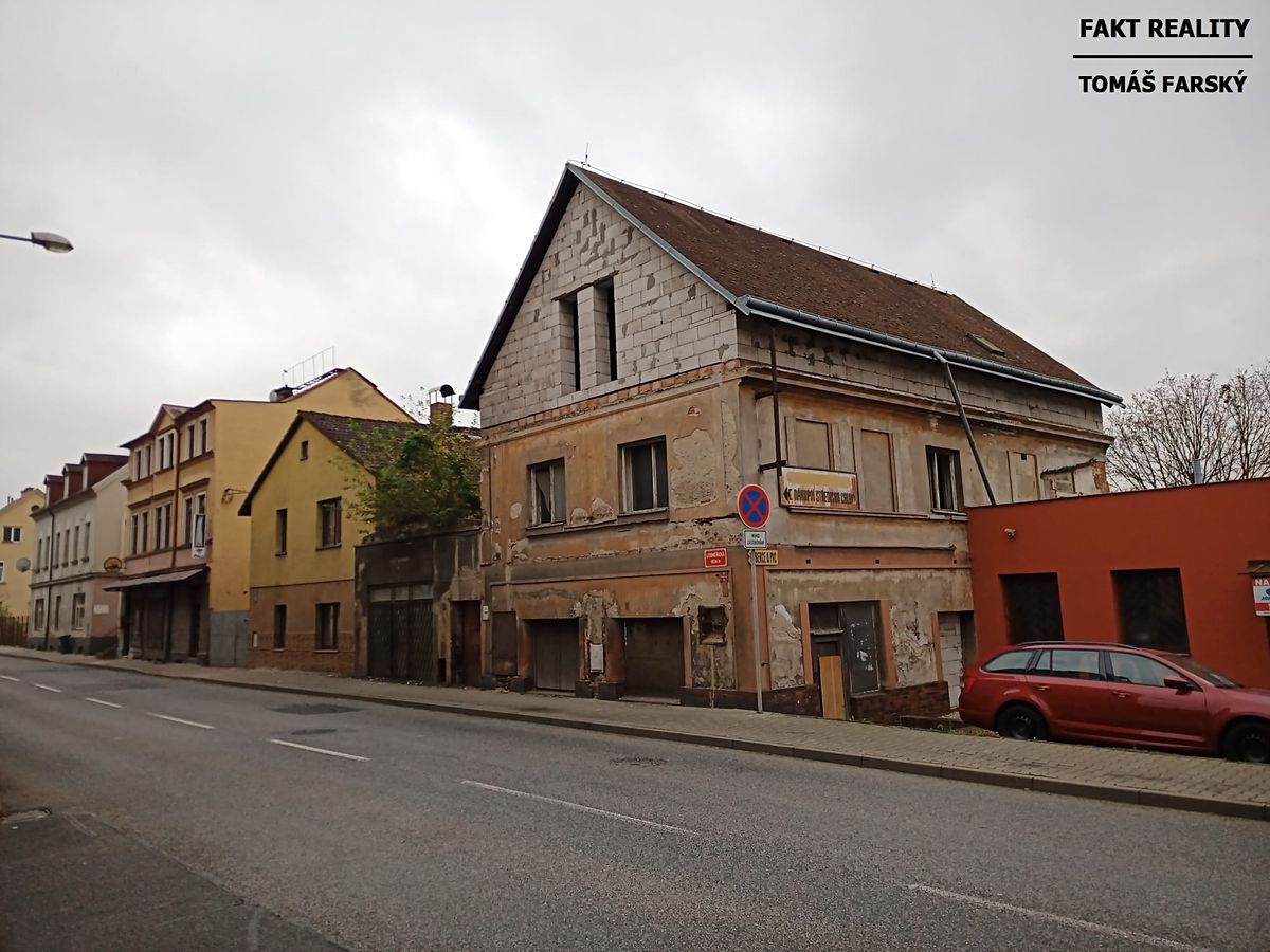 Prodej vícegeneračního domu 250 m², pozemek 211 m² – fotografie 2