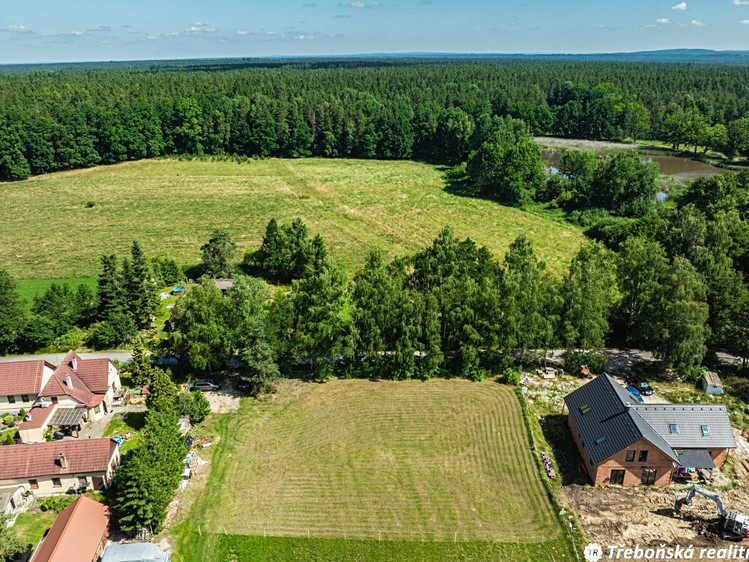 Prodej pozemku, 1 500 m² (2 z 3)