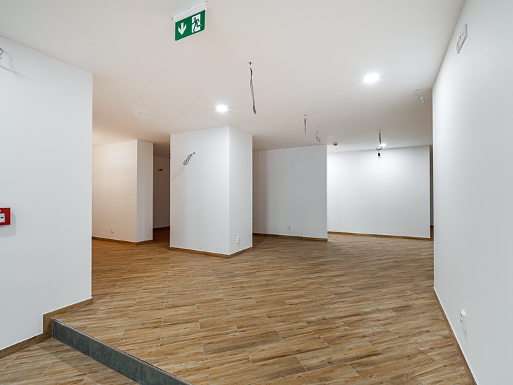 Gewerbefläche zum Kauf, 352 m² (16 von 26)