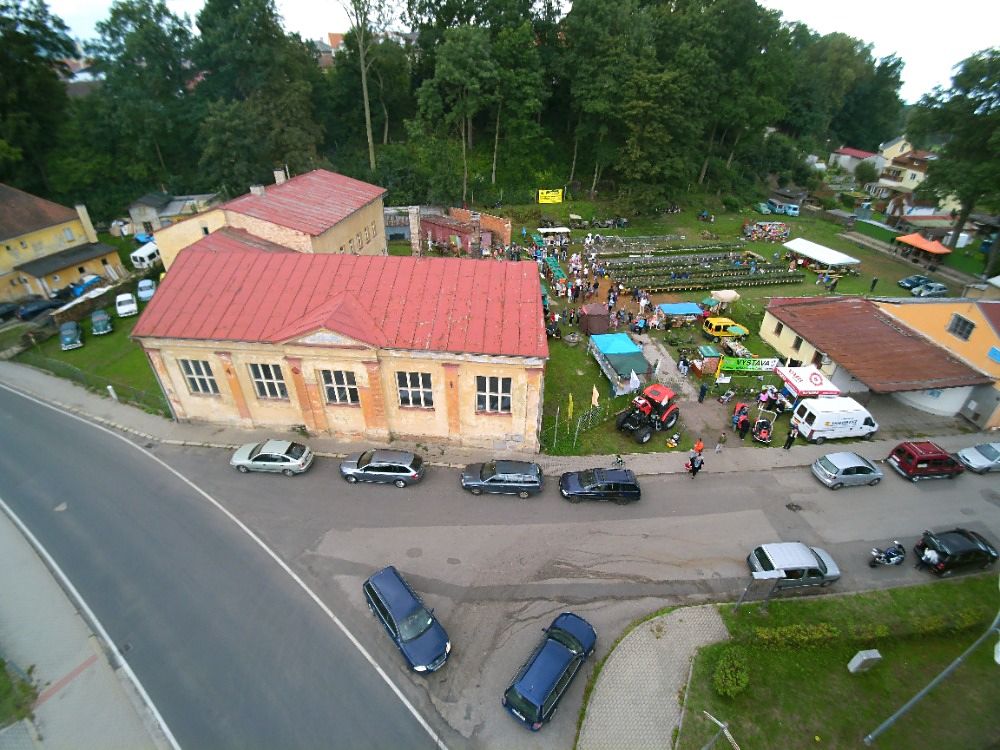 Prodej komerční nemovitosti 928 m² – fotografie 2