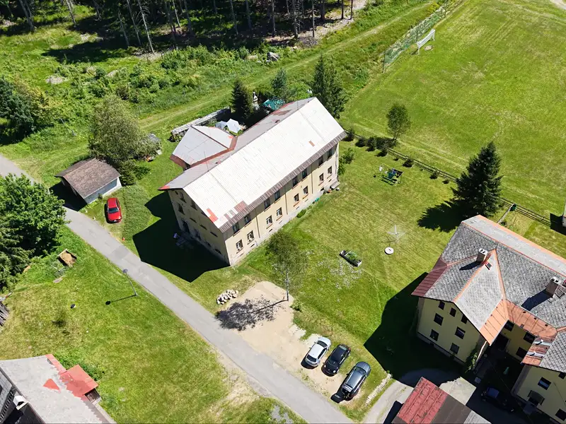 Prodej chalupy 250 m², pozemek 500 m², Kořenov – náhled fotky 3