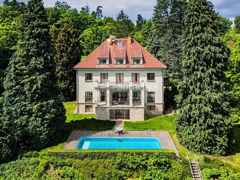 Prodej zemědělské usedlosti 720 m², pozemek 640000 m², Kácov – náhled fotky 1