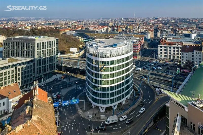 Pronájem kanceláře 387 m², Praha