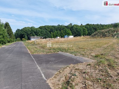 Prodej  stavebního pozemku 1 255 m²