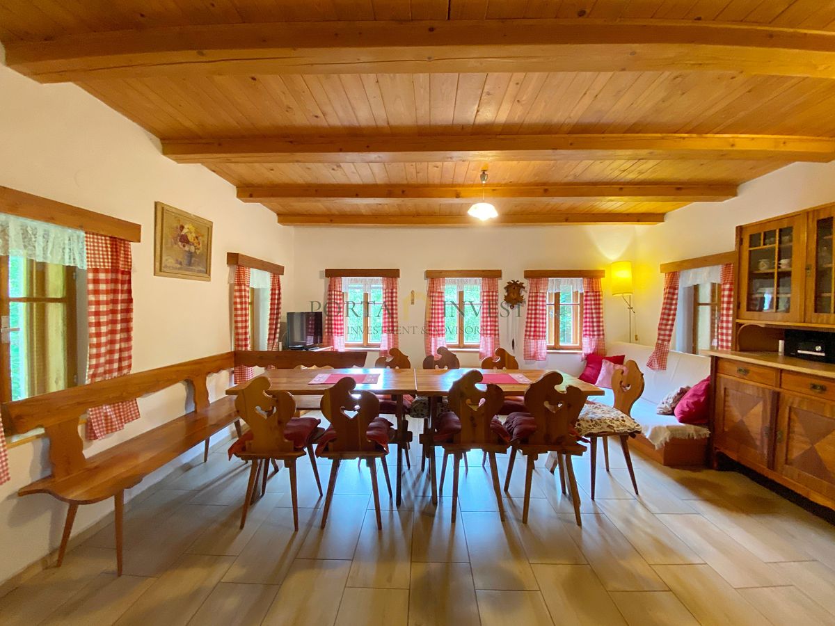 Prodej chalupy 115 m², pozemek 558 m² – fotografie 2