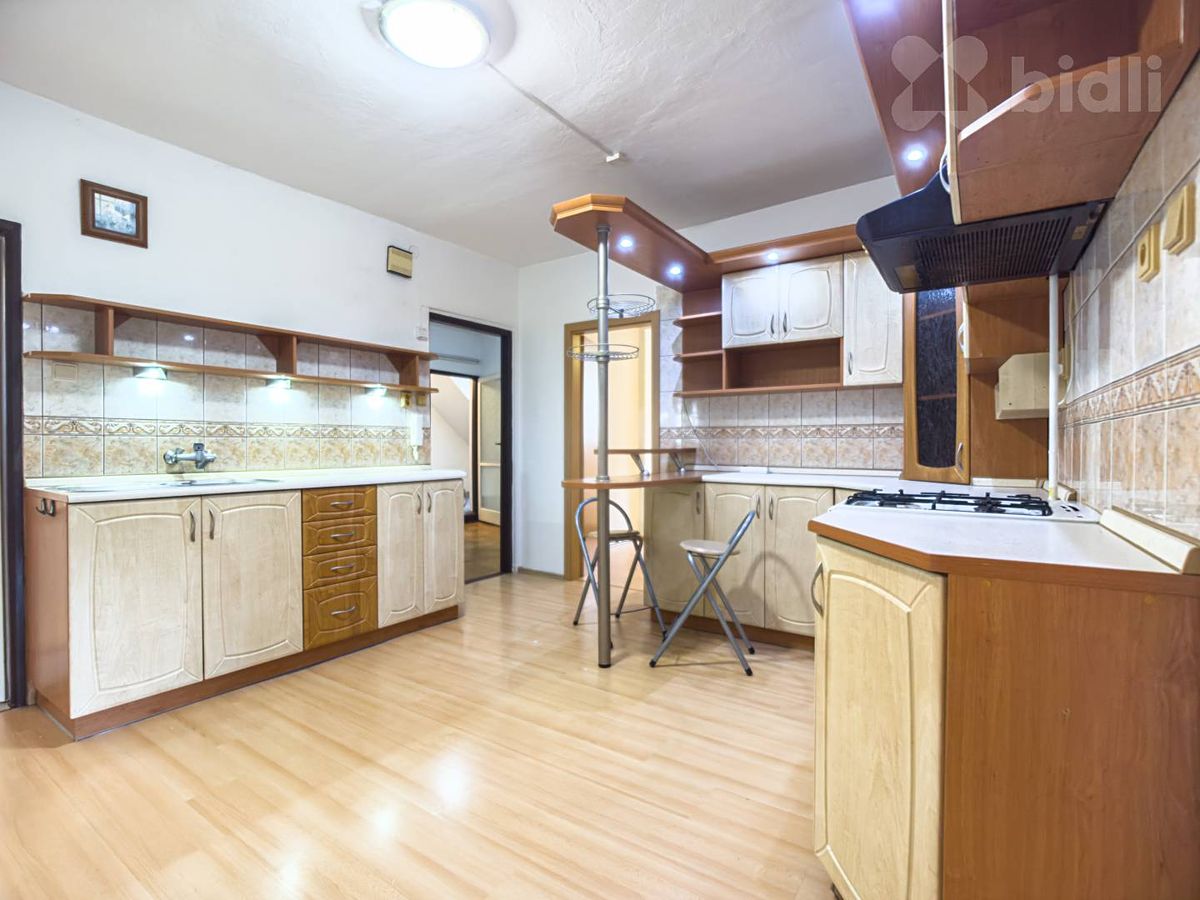 Prodej bytu 6 pokojů a více 122 m² – fotografie 2