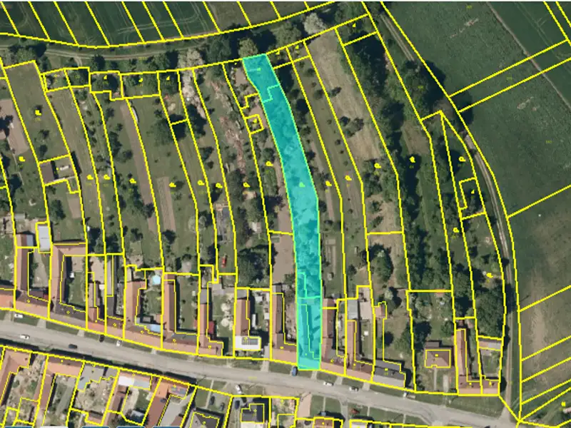 Prodej stavebního pozemku 2114 m², Tvorovice – náhled fotky 1