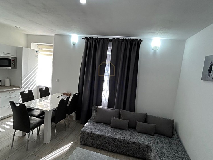 Prodej komerčního prostoru, 660 m² (16 z 20)