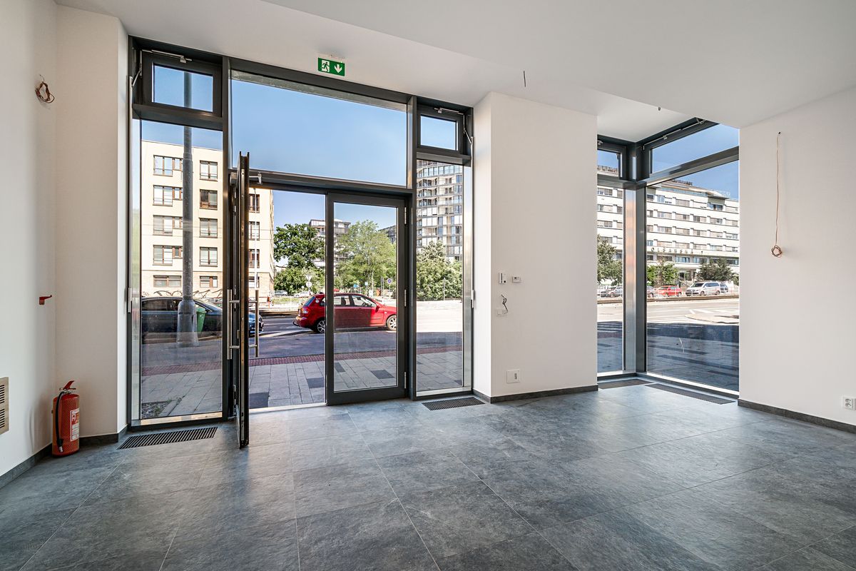 Prodej restaurace 352 m² – fotografie 3