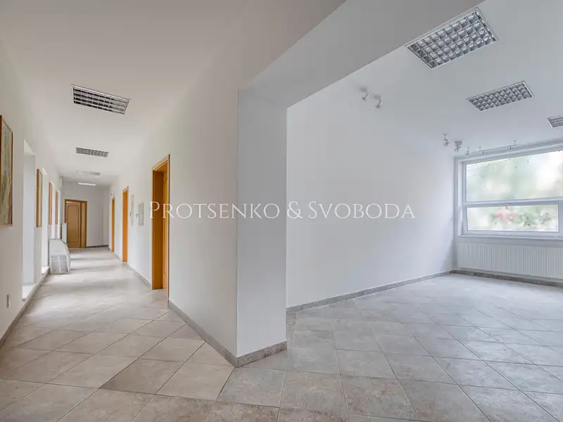 Prodej ordinace 660 m², Bechyně – náhled fotky 3