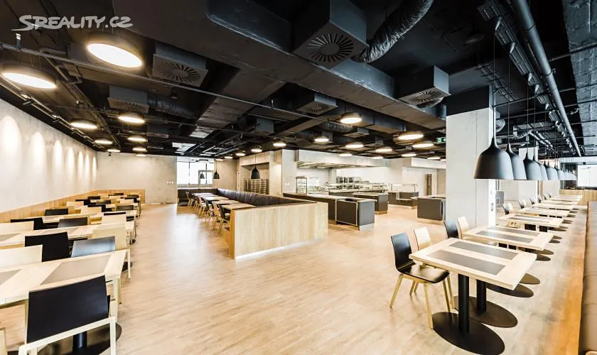 Pronájem kanceláře 902 m² – pohled 3