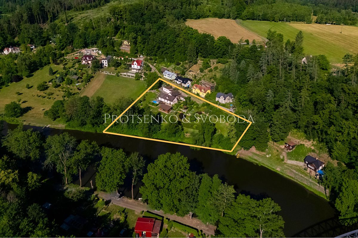 Prodej rodinného domu 257 m², pozemek 4348 m² – fotografie 5