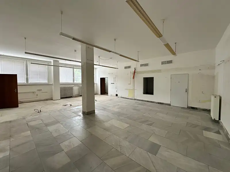 Pronájem komerční nemovitosti 230 m², Děčín – náhled fotky 2
