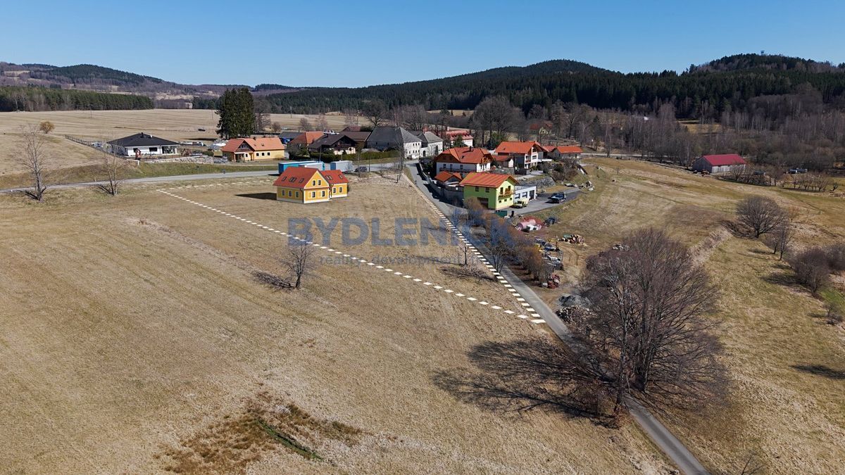 Prodej stavebního pozemku 4291 m² – fotografie 3