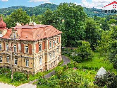 Prodej vily 320 m², pozemek 3345 m²