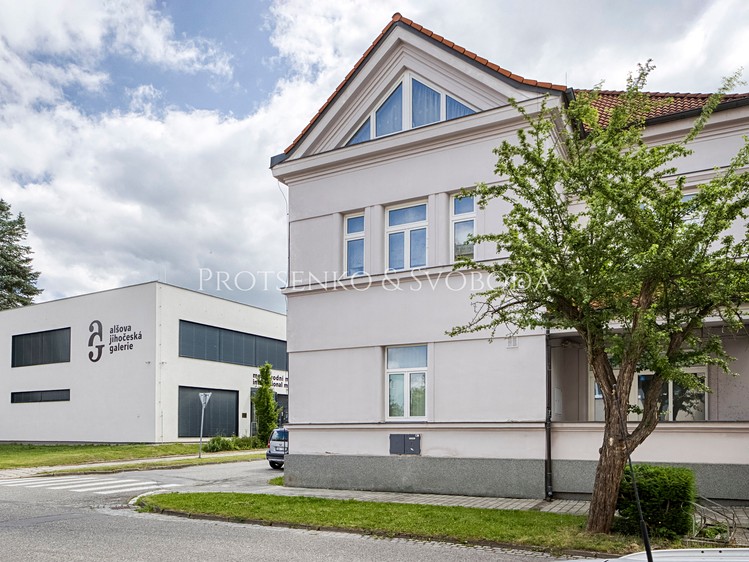 Prodej komerčního prostoru, 660 m² (9 z 24)