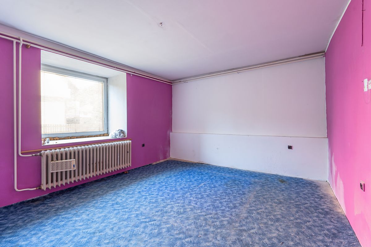 Prodej rodinného domu 110 m², pozemek 38700 m² – fotografie 3