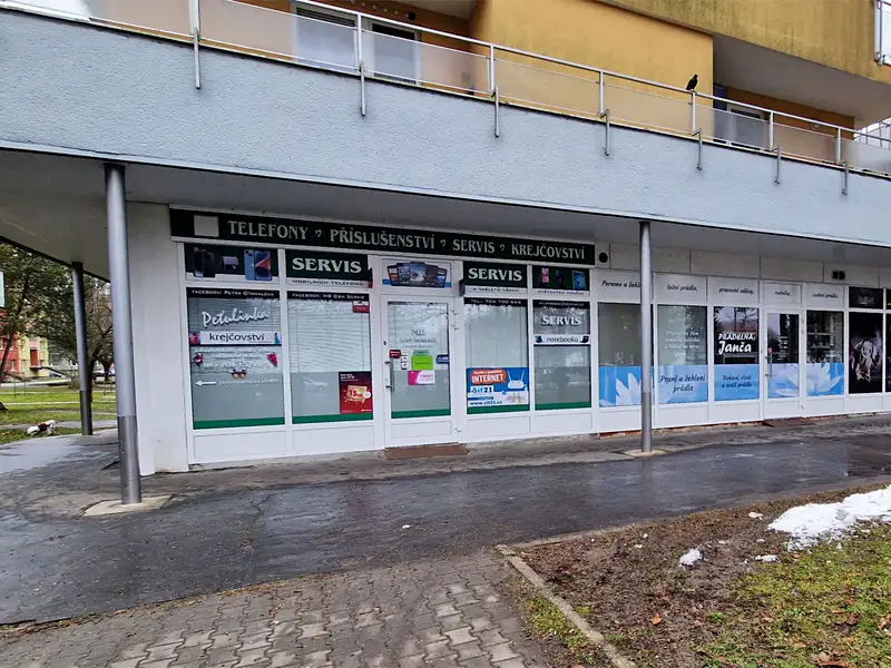Prodej obchodního prostoru 105 m², Otrokovice – náhled fotky 1