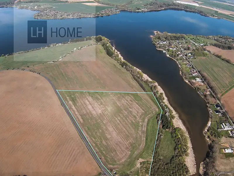Prodej stavebního pozemku 750 m², Okrouhlá – náhled fotky 3