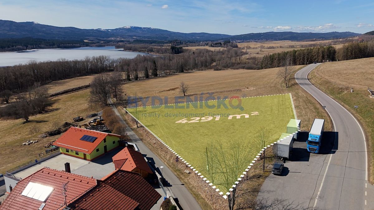 Prodej stavebního pozemku 4291 m² – fotografie 2