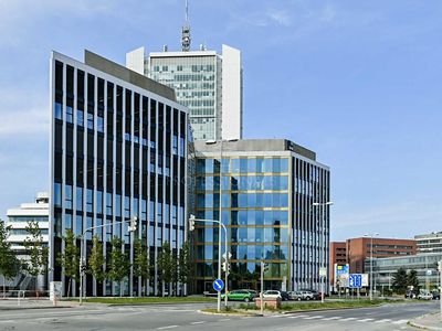 Pronájem obchodního prostoru 216 m²