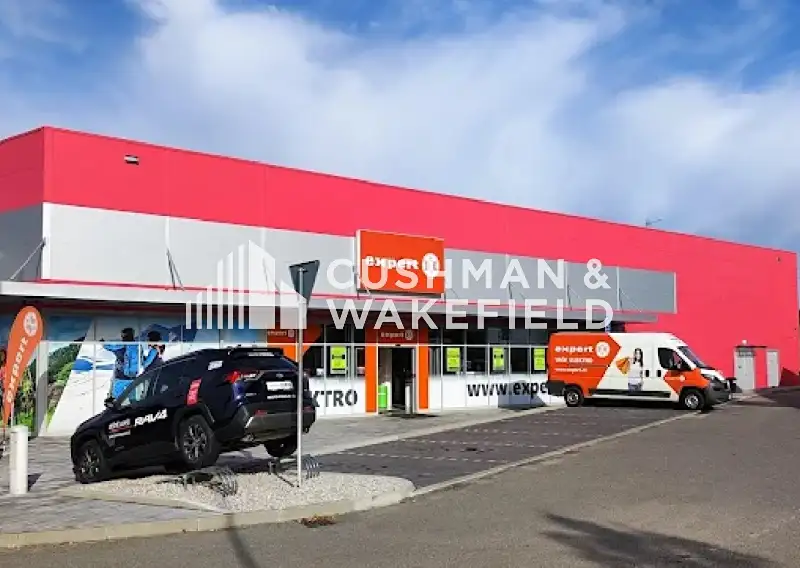 Pronájem obchodního prostoru 450 m², Tábor – náhled fotky 1