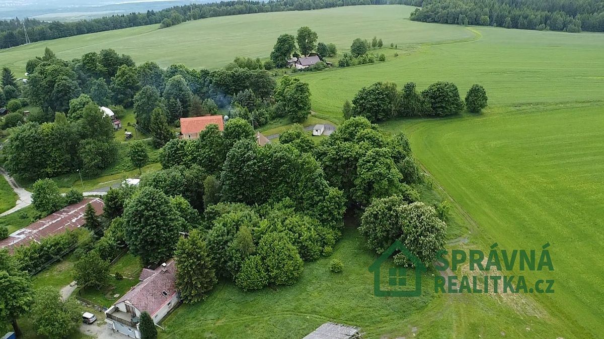 Prodej stavebního pozemku 1484 m² – fotografie 2