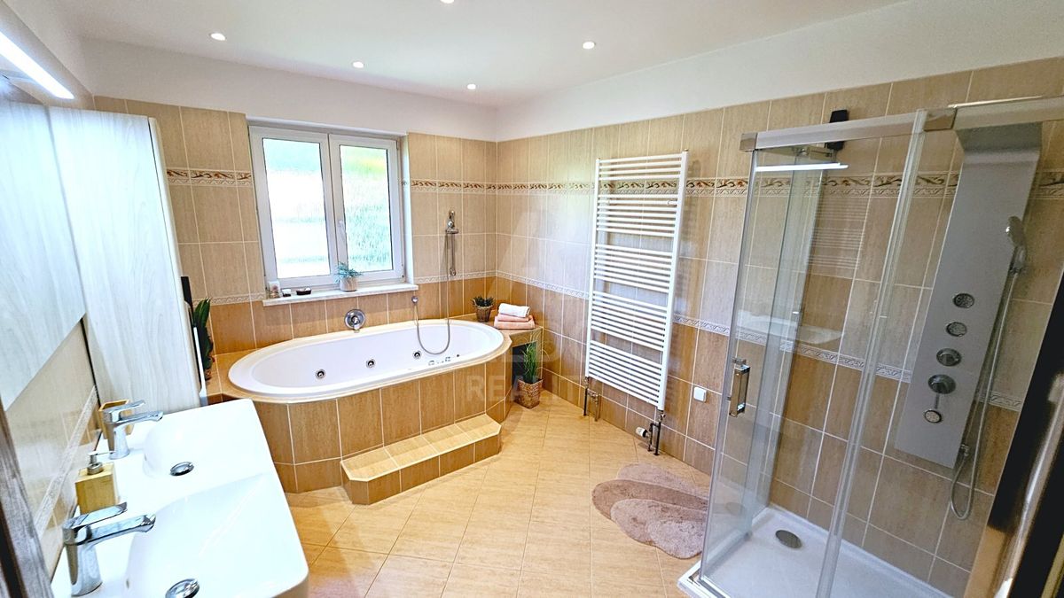 Prodej rodinného domu 145 m², pozemek 478 m² – fotografie 3