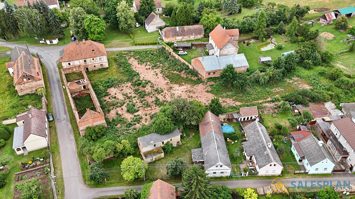 Prodej stavebního pozemku 2555 m² – fotografie 5