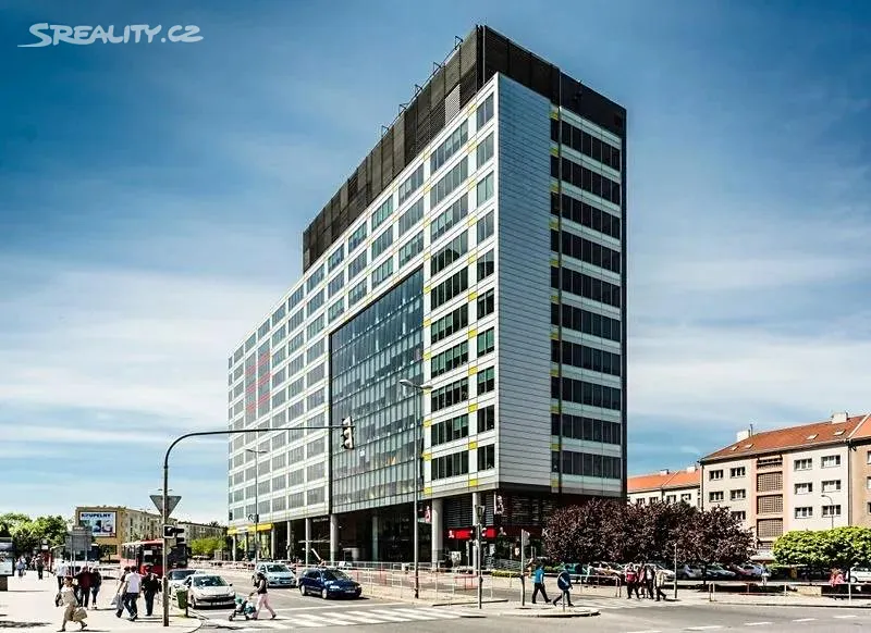 Pronájem kanceláře 270 m², Praha
