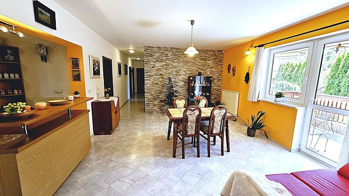 Prodej rodinného domu 145 m², pozemek 478 m² – fotografie 2