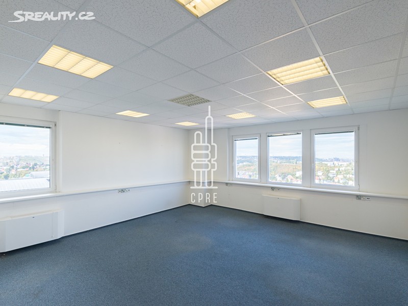 Pronájem kanceláře 186 m² – pohled 2