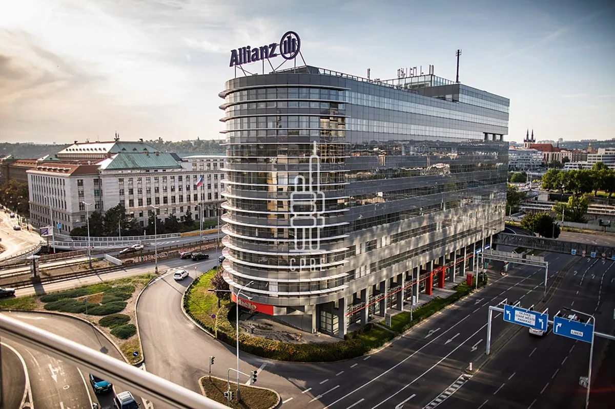 Pronájem kanceláře 1080 m²