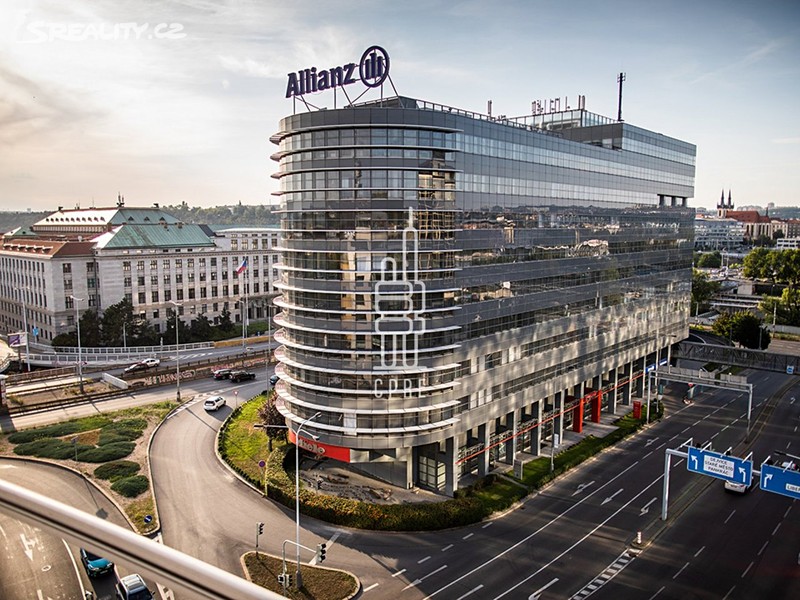 Pronájem kanceláře 1 080 m², Praha